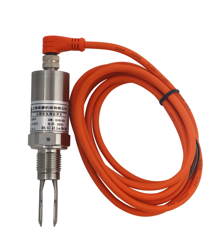 航空插头音叉液位开关