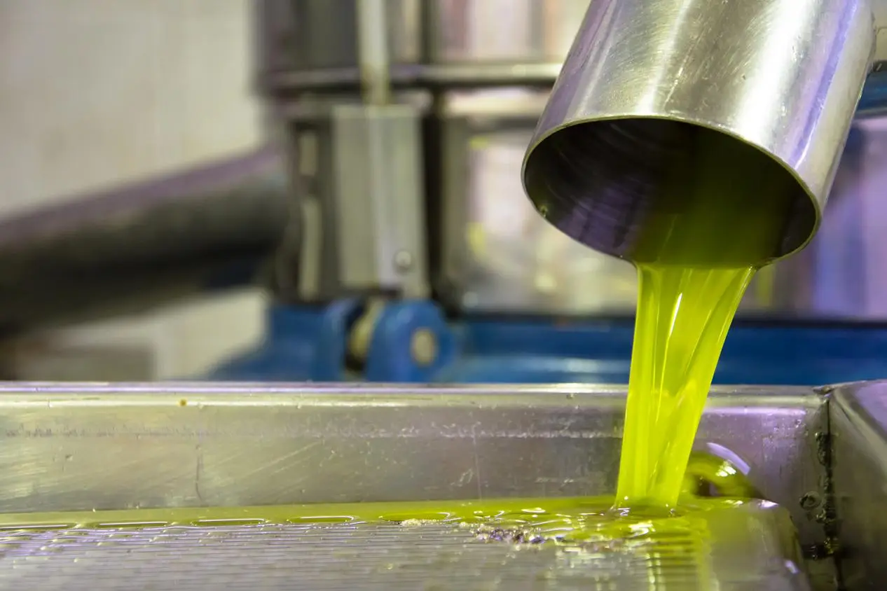 守护色彩的基石：在线监测系统如何为染料与颜料精细化工保驾护航 