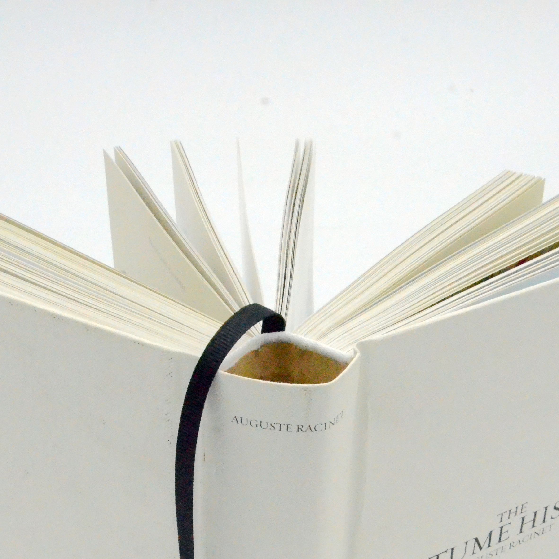 高端精裝圓脊書
