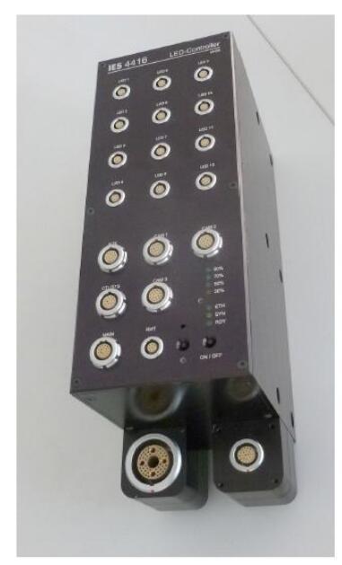 IES 4416 车载 LED 控制器+相机控制器