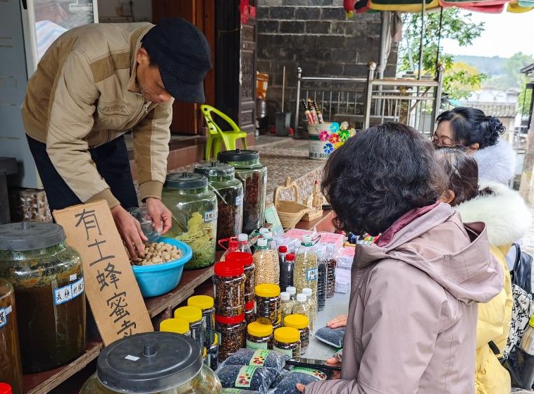 扬美古镇的烟火气