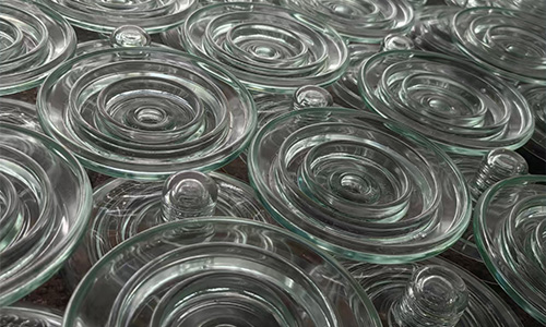 Insulator structure introduction