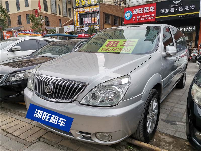 别克GL8 自动 2.4L