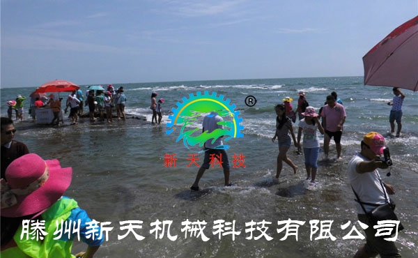 新天旋转接头在海水浴场