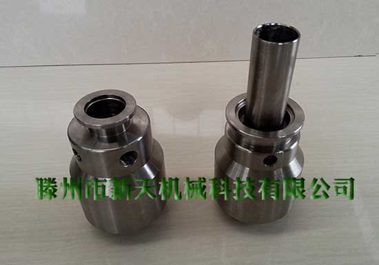 新天不锈钢高压旋转接头实物图