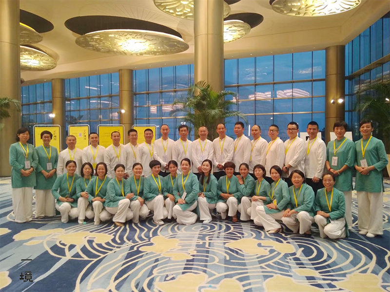 广明灯