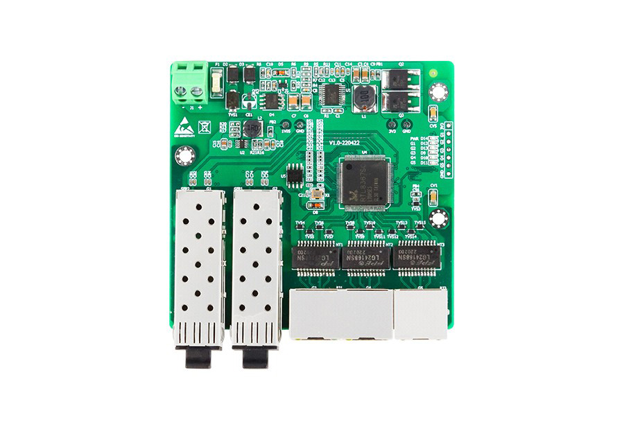 CES3105G-2GF-3GT