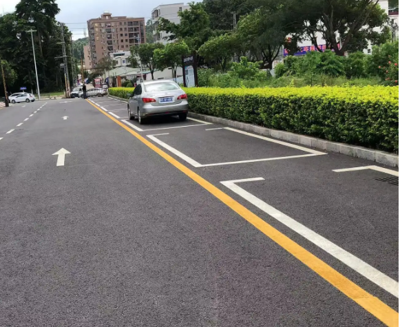 车位划线