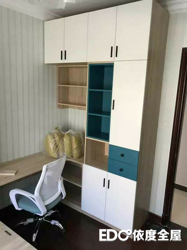 多功能衣柜72