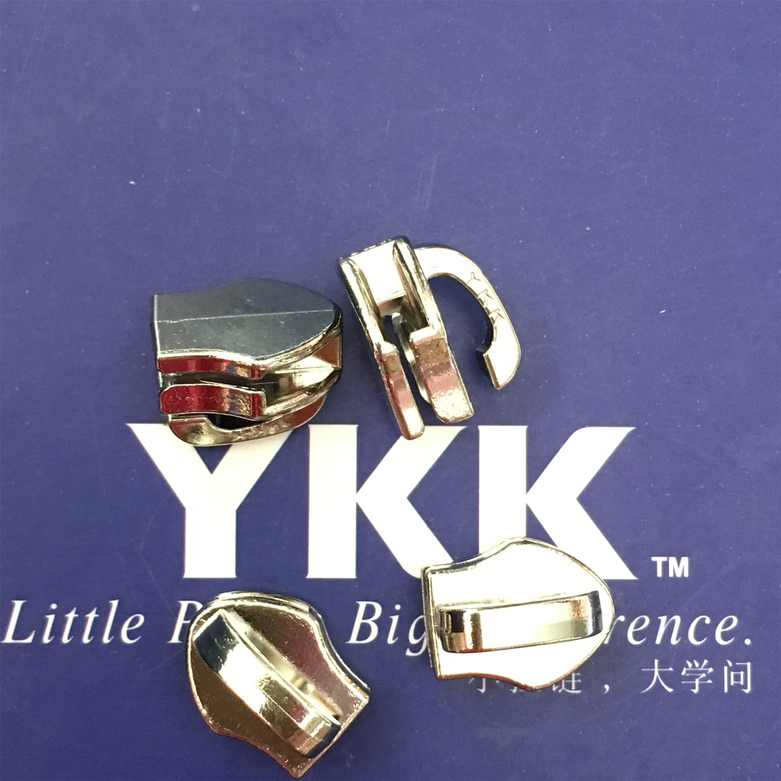 5号象鼻头拉头银色