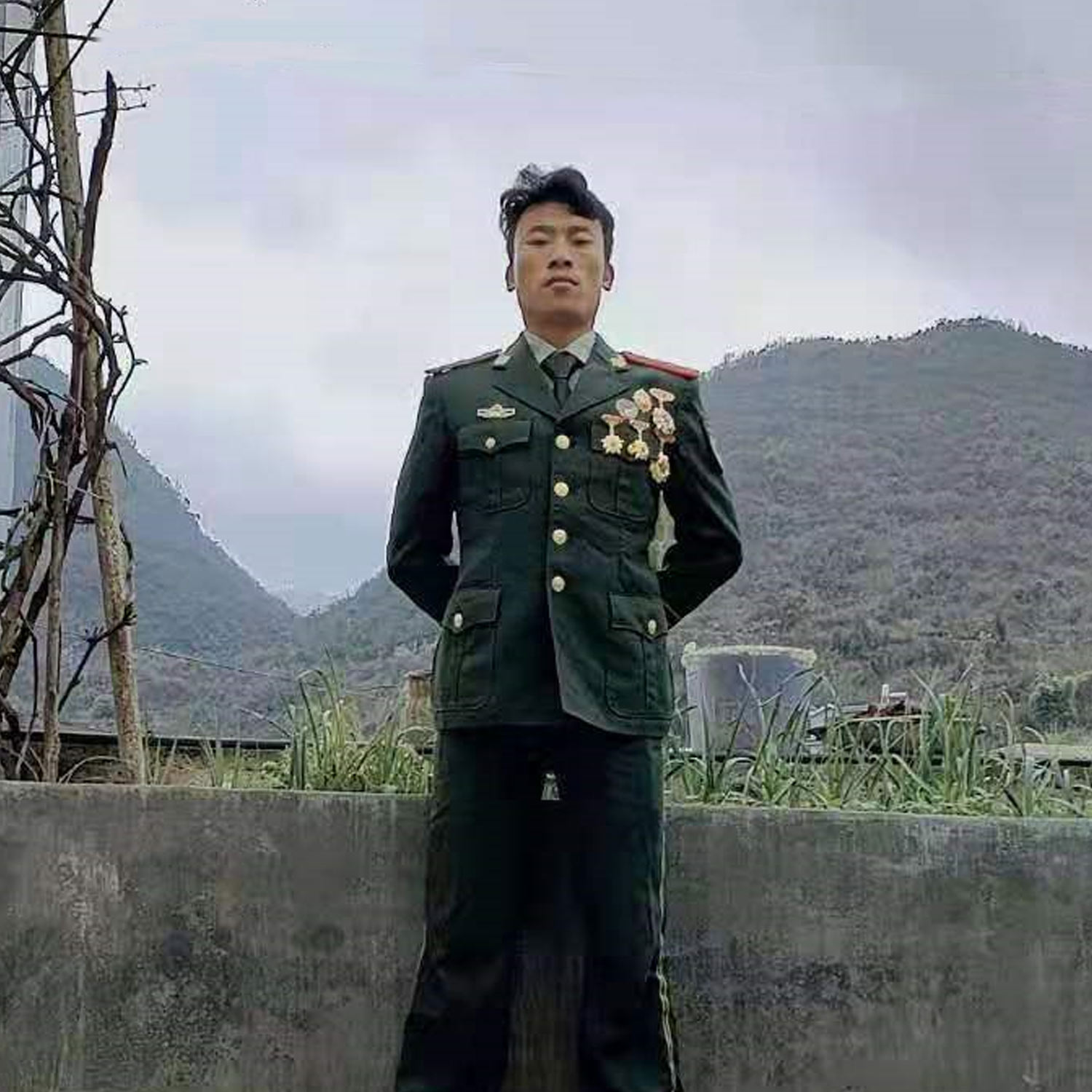 陈国发：军训教官