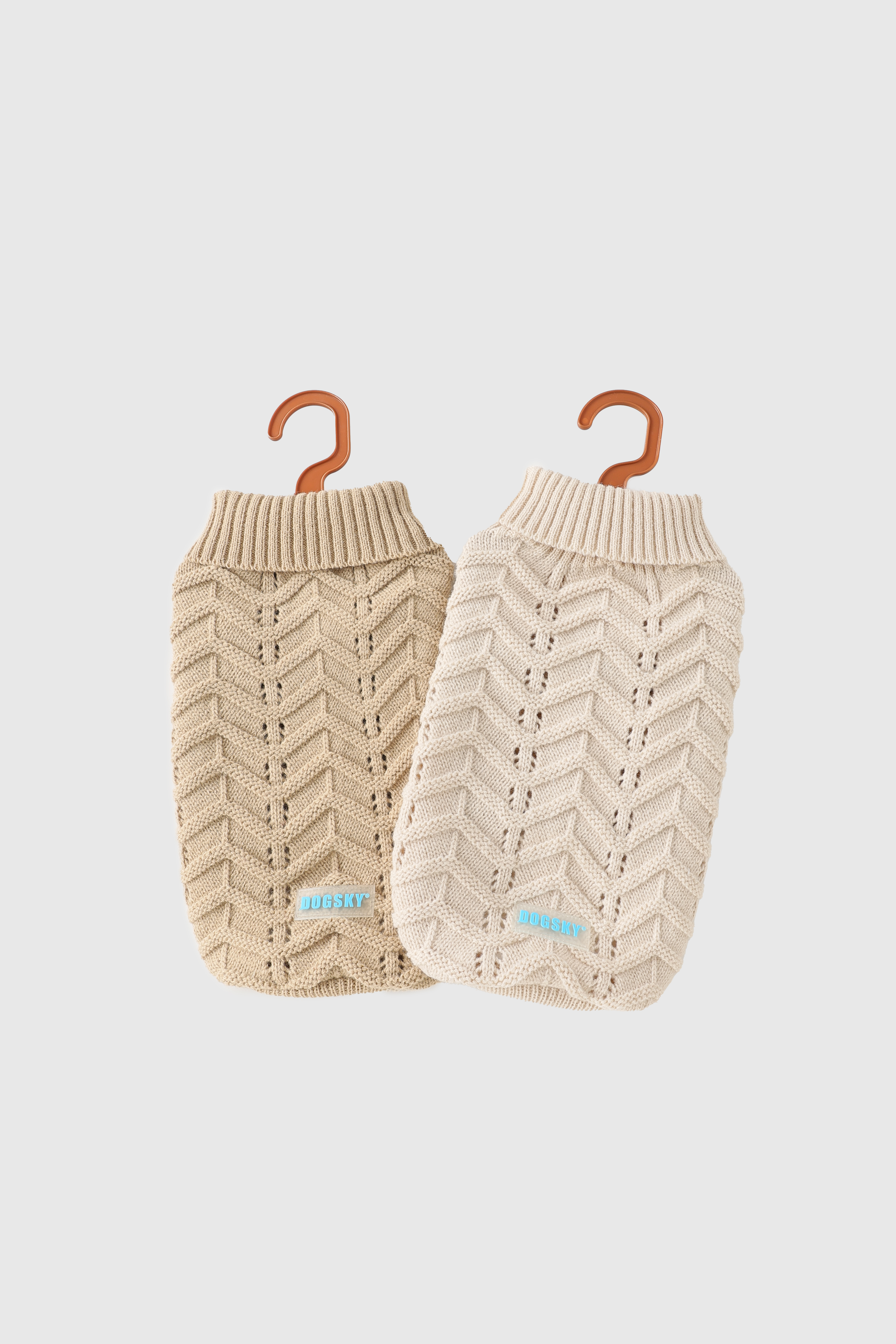 2025秋冬复古仿手工绞花宠物毛衣狗狗猫咪针织时尚保暖外套