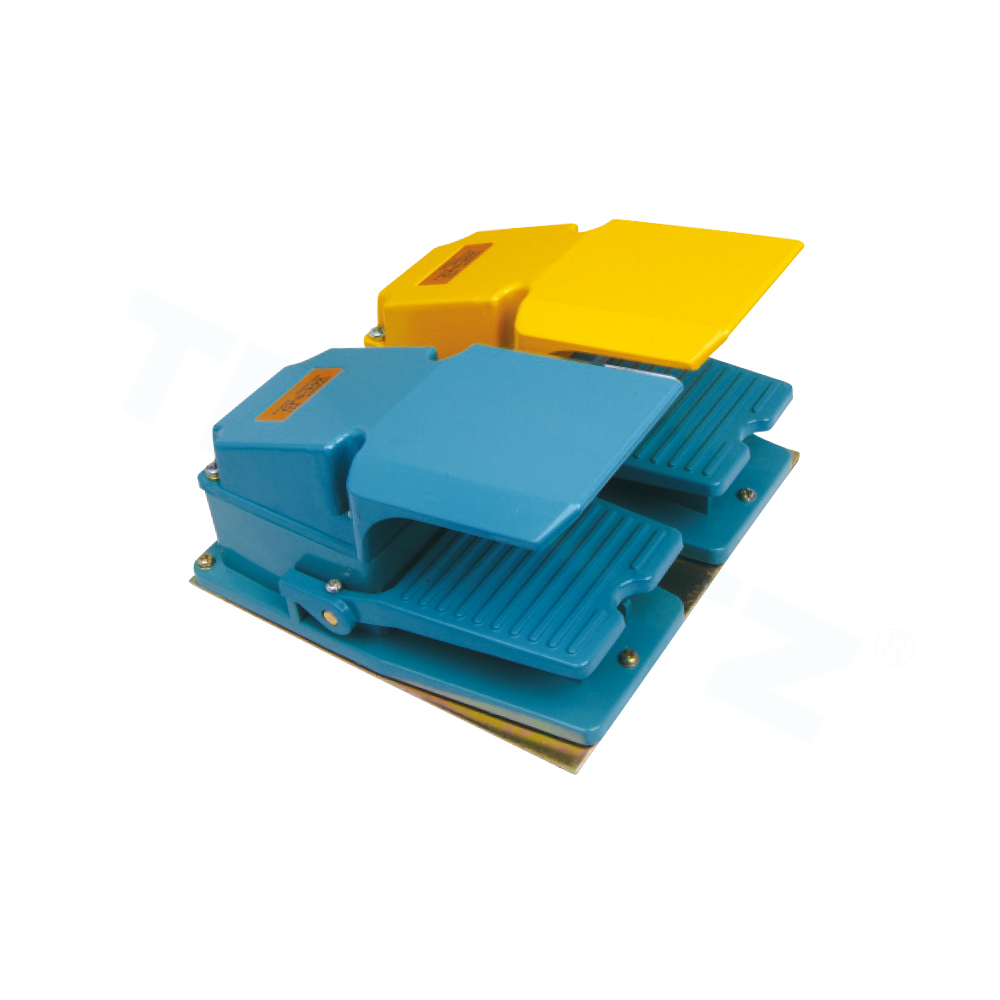 TFS-702  双组半包围脚踏开关