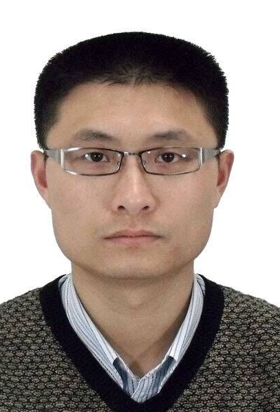 董嶒
