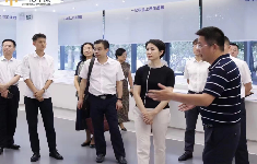 武汉市汉阳区区委书记 莅临指导<br />
<div>
	<br />
</div>