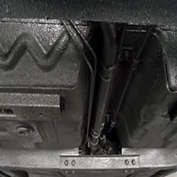 汽车底盘防护装甲涂层