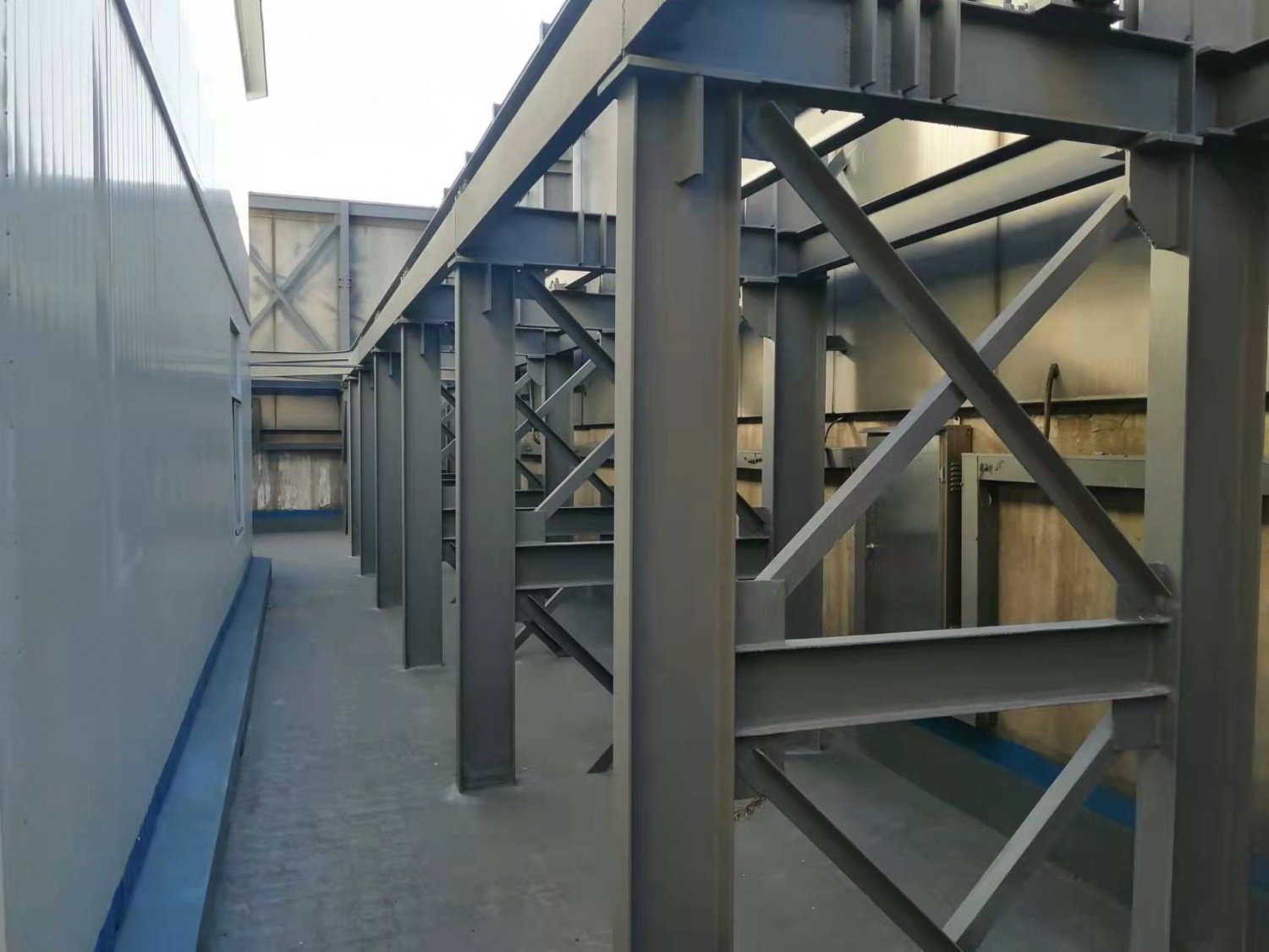 钢结构防腐涂层