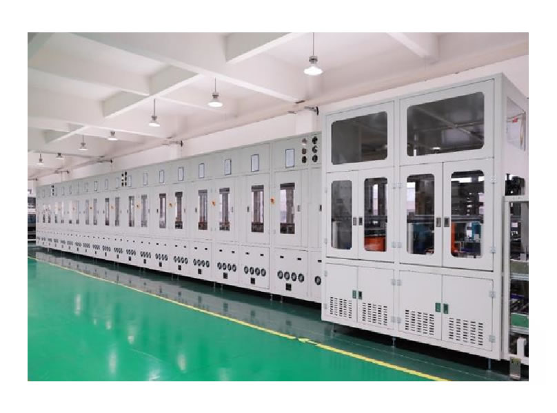 臥式自動(dòng)熱壓化成機(jī)