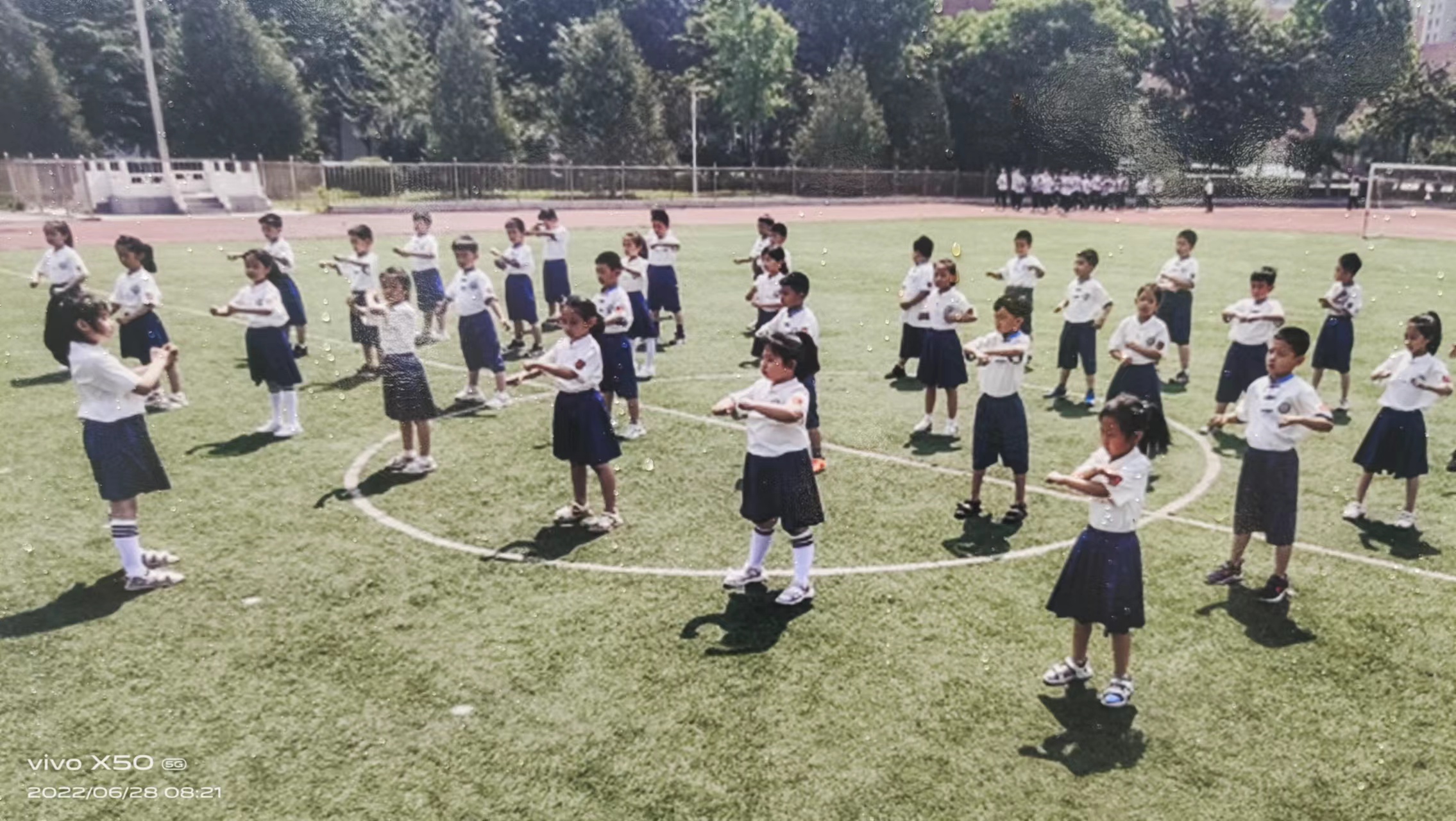 中国人自己的学生装-中华范式学生装