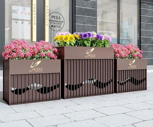 金属花箱