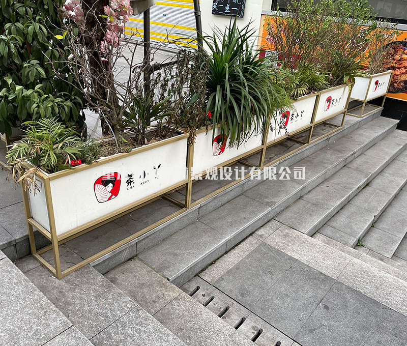 镀锌板花箱