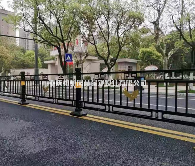 隔离栏杆