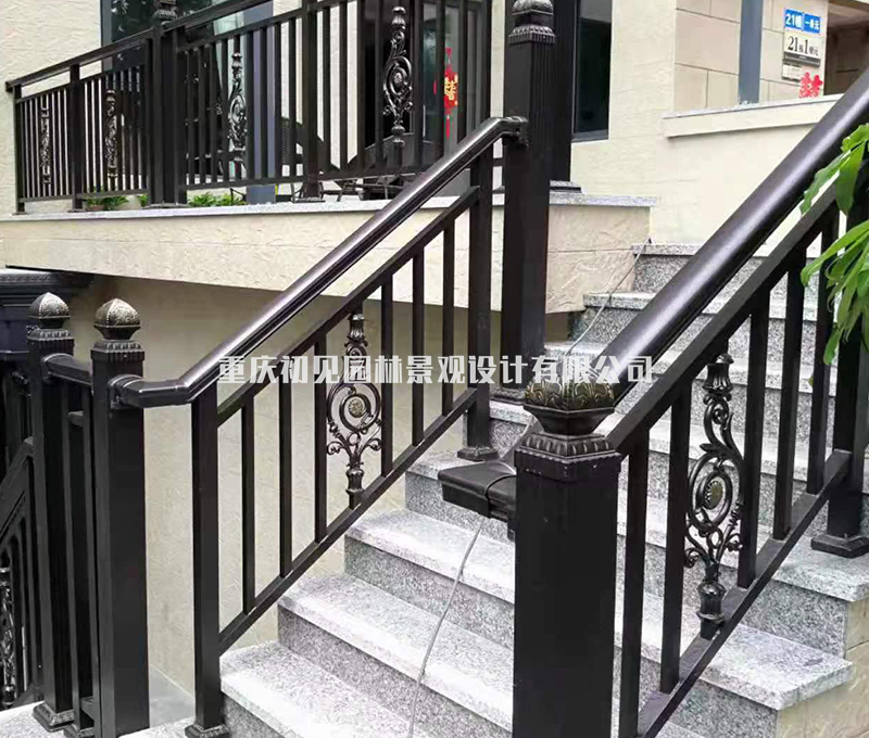 栏杆