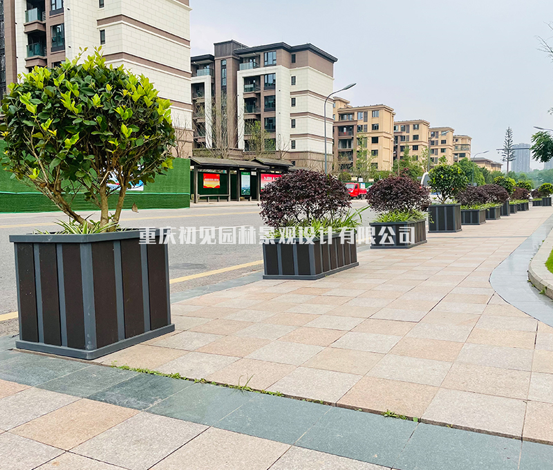 塑木花箱
