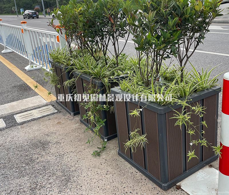 塑木花箱