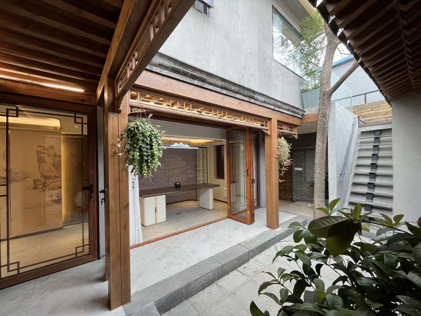 鼓楼大街四合院独院出租150平
