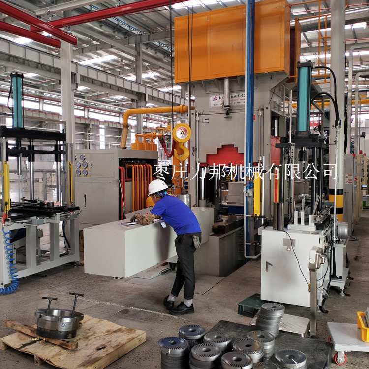 315吨立式压铸机（越南）