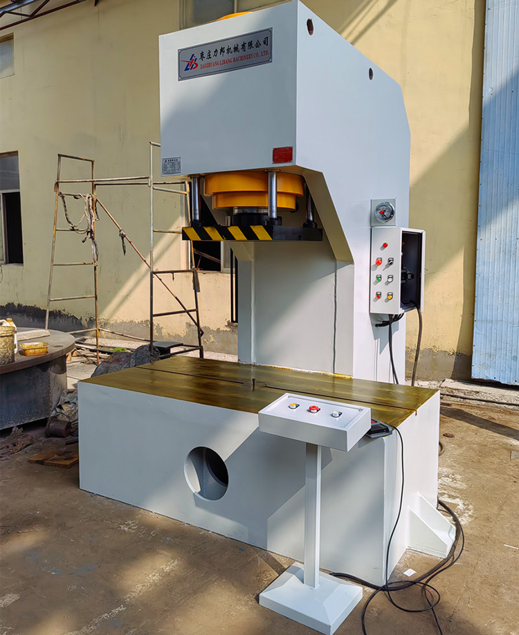 315吨单臂液压机（西安）