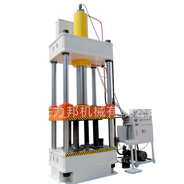 500吨四柱液压机