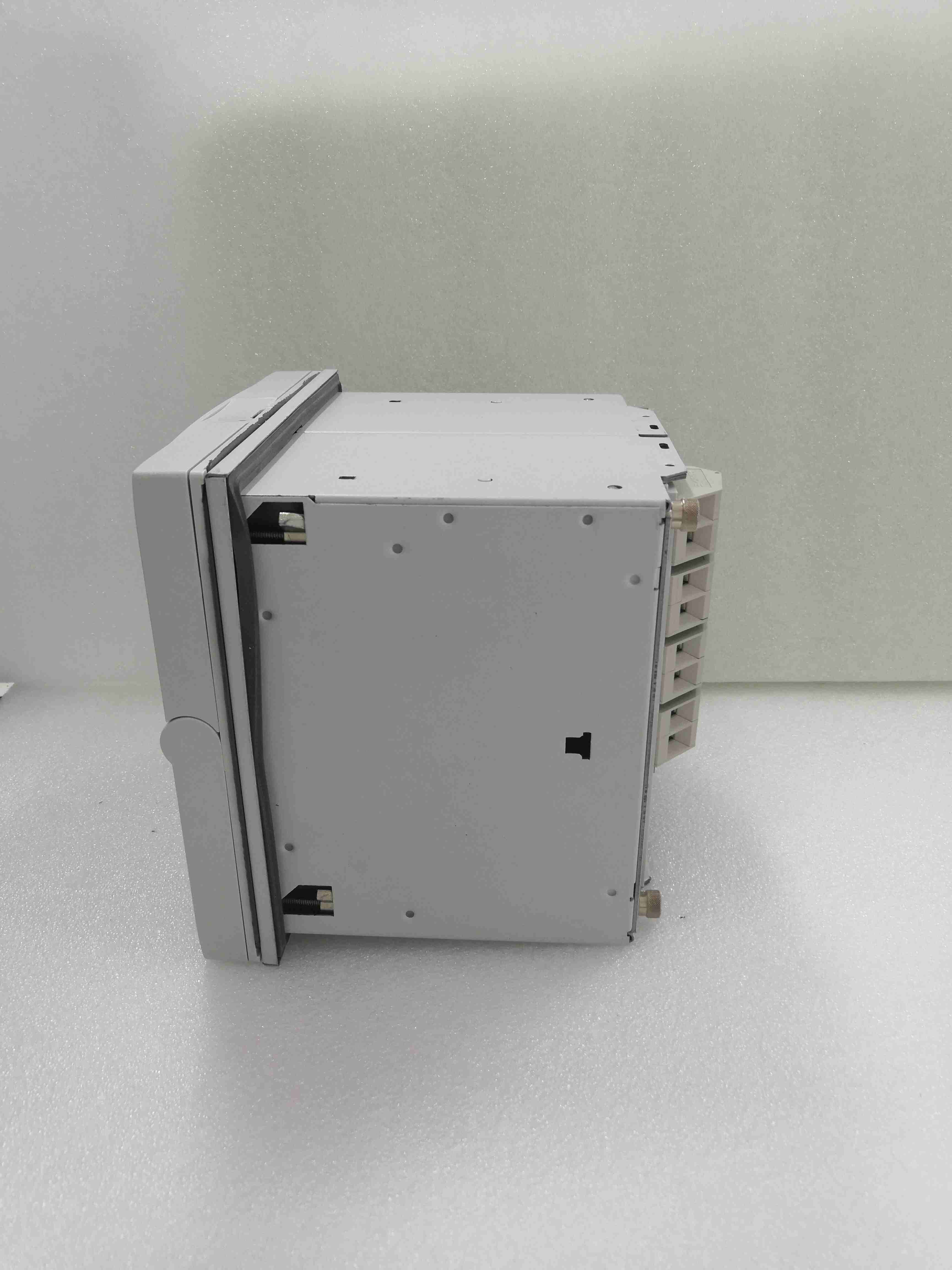 ABB REM610 motor protection relay industrial automation PLC/DCS system control