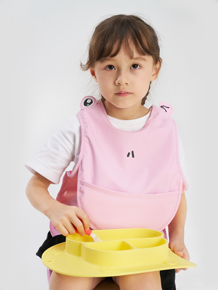 琴飞曼立体卡通背心式饭兜