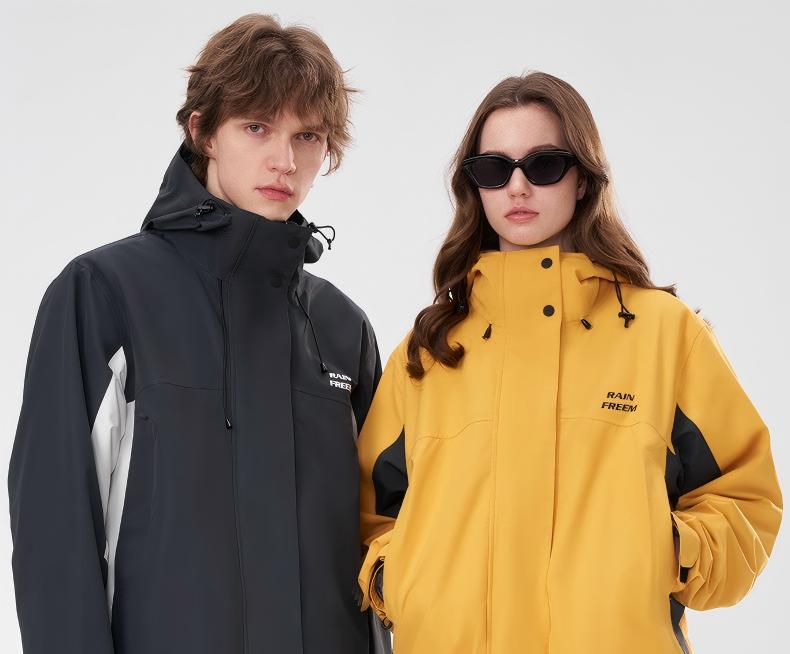 雨衣雨披科普知识：户外防水服饰常见面料材质深度解析