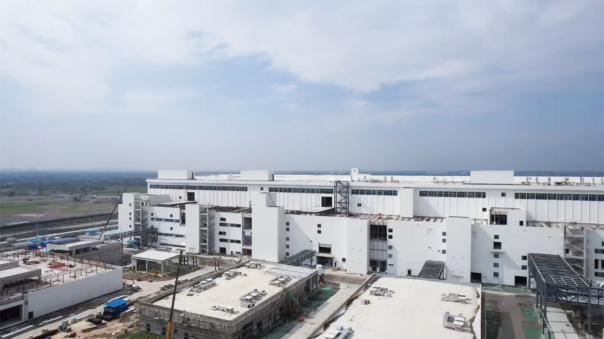 高世代显示产线纯水抛光处理及纯水供应系统