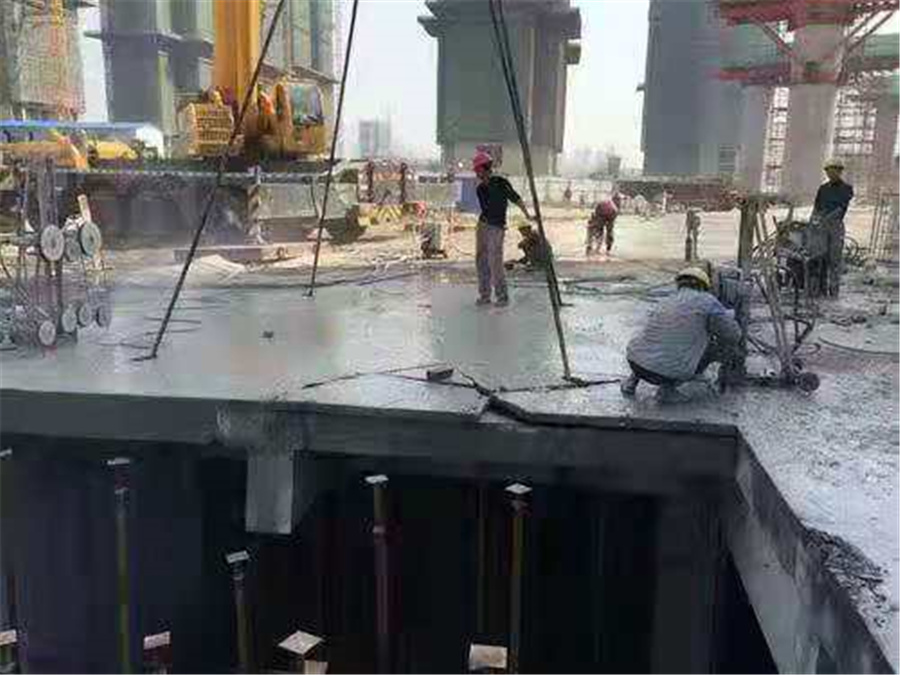 混凝土静力切割拆除工程案例