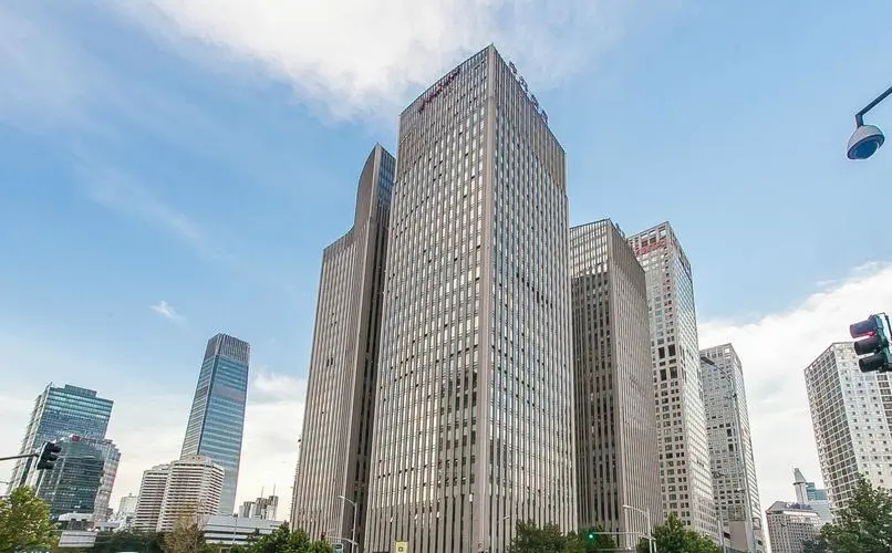 中环世贸——超5A级智能型办公为主配以相应的商业及服务设施的综合性建筑群