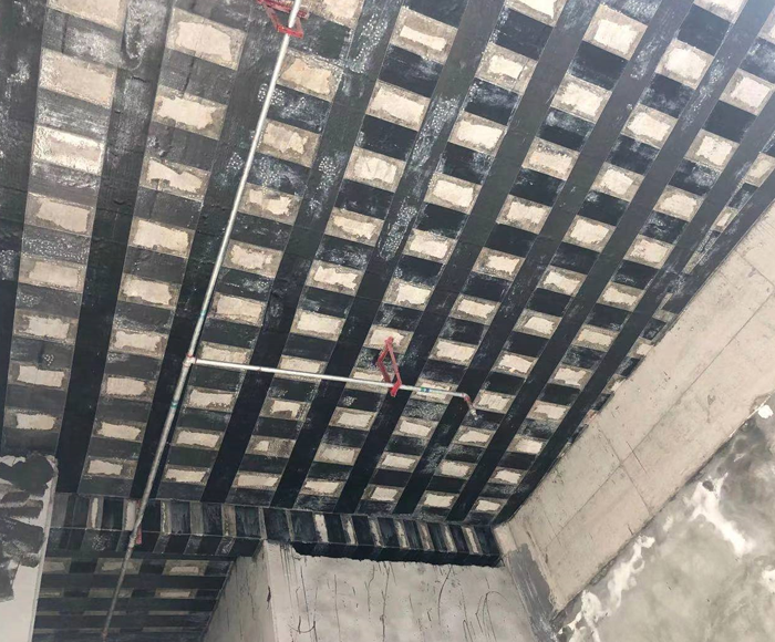碳纤维加固