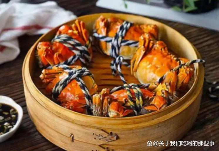蒸螃蟹，冷水热水区别大！蒸前牢记3点，蟹肉鲜嫩，不掉腿不流黄