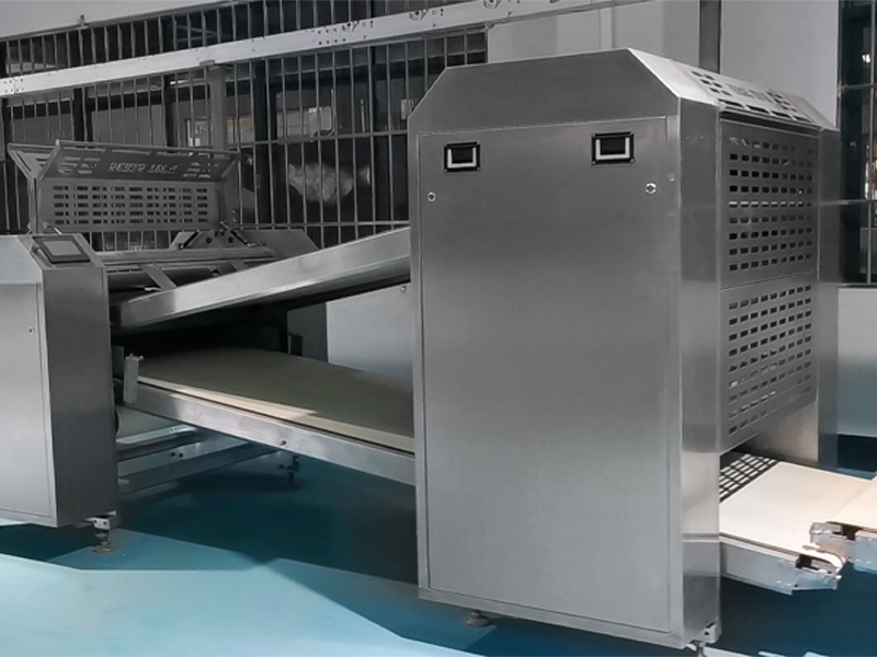 1000型全自动连续压面机