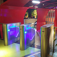 《徐汇梅园小站自助餐厅》翼闸