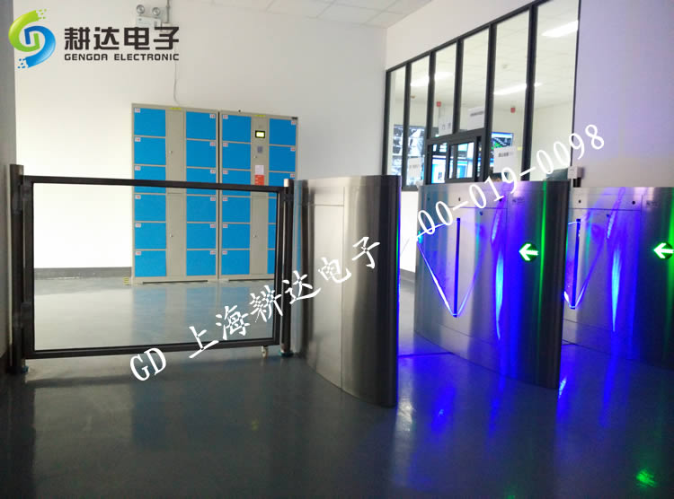 数据中心上海总部安装桥式圆弧翼闸