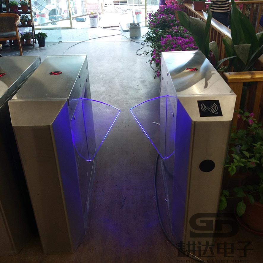 速通翼闸案例