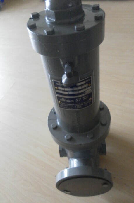 美国SENSUS胜赛斯461-57S大流量高中压自力式调压器