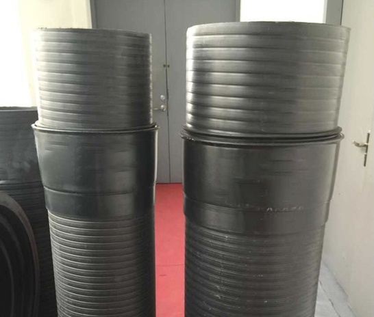 HDPE中空壁缠绕A型管