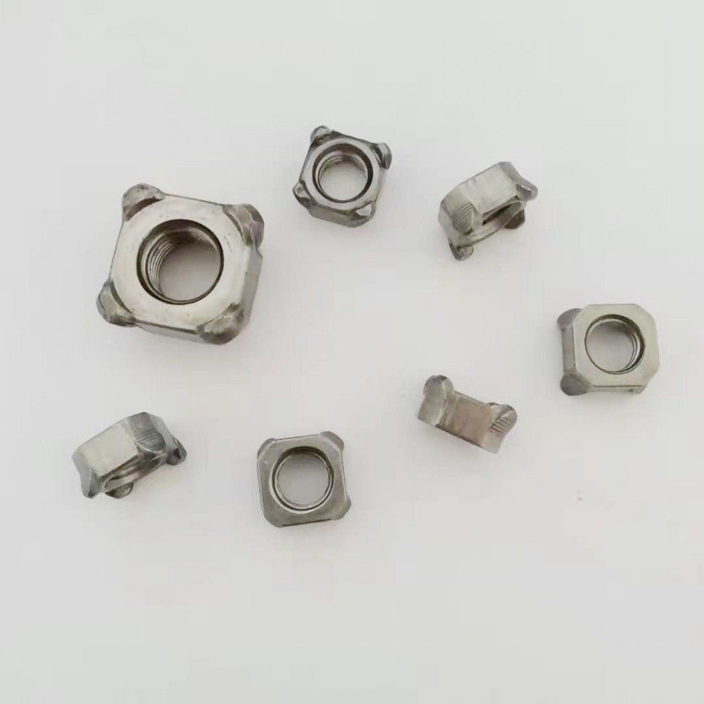 四方焊接螺母