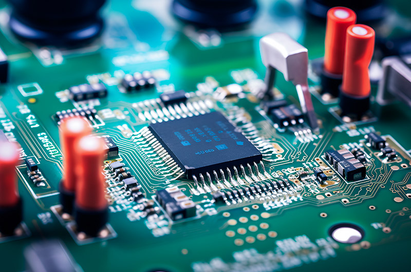 国产元器件替代加速，供应链服务商如何成为“价值放大器”