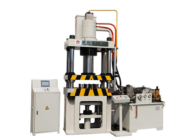 山东建哈宝发重工制造的伺服液压机